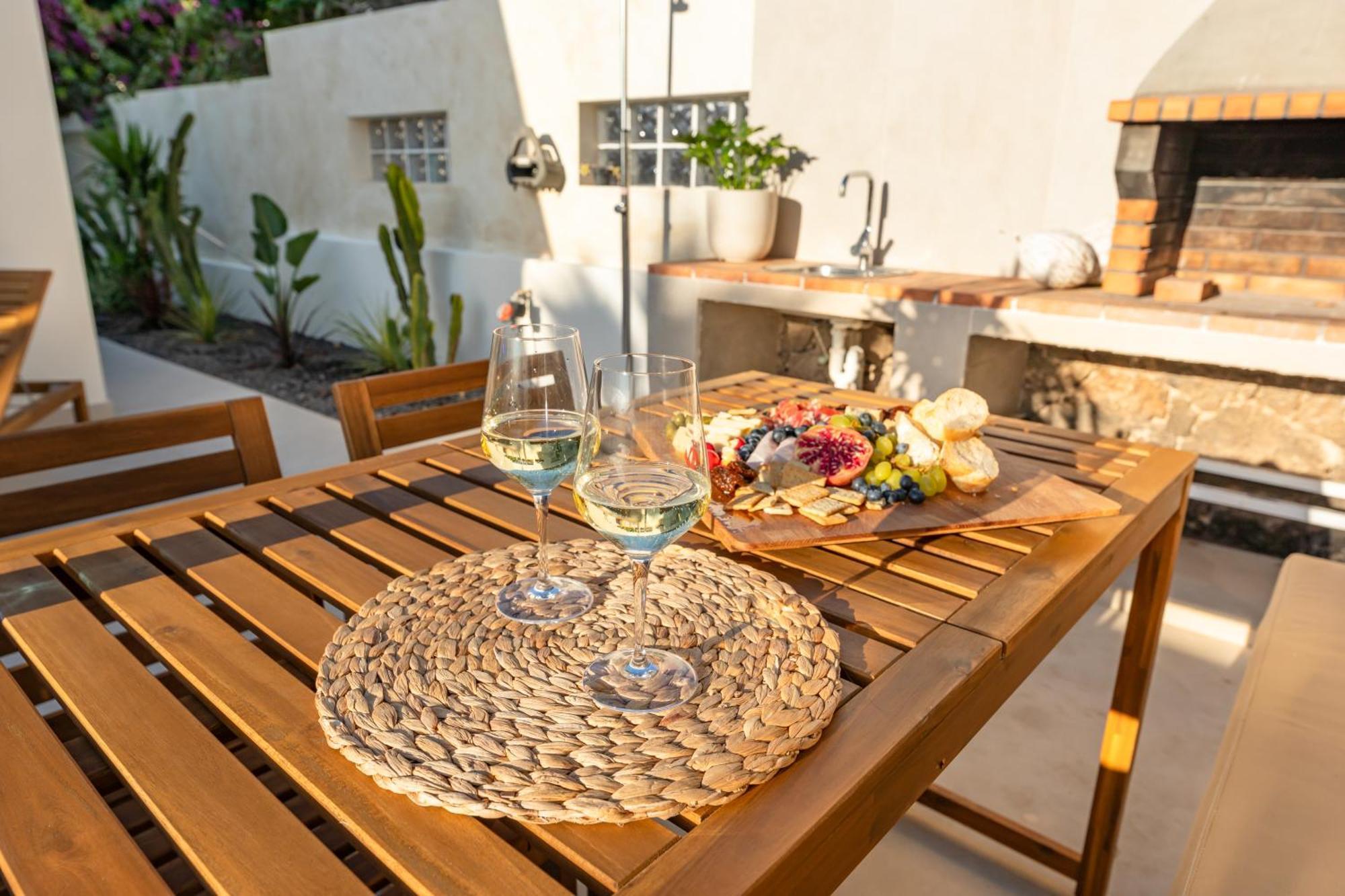 Apartment Urban Chill Private Pool Corralejo By Holidays Home Экстерьер фото